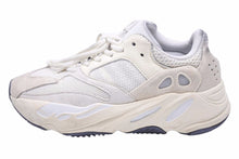 画像をギャラリービューアに読み込む, Adidas YEEZY BOOST 700 イージーブースト700 カニエウェスト ANALOG アナログ EG7596 ホワイト US7 25cm 中古 23678