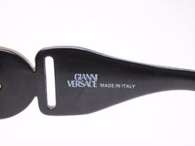 画像をギャラリービューアに読み込む, GIANNI VERSACE ジャンニ ヴェルサーチ ヴィンテージ サングラス メデューサ MOD.413/A ブラック 美品 26946 正規品