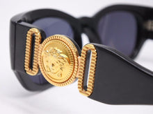 画像をギャラリービューアに読み込む, GIANNI VERSACE ジャンニ ヴェルサーチ ヴィンテージ サングラス メデューサ MOD.413/A ブラック 美品 26946 正規品