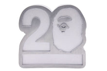 画像をギャラリービューアに読み込む, 非売品 A BATHING APE アベイシングエイプ ペーパーウエイト 文鎮 APE20th Anniversary シルバー 美品 中古 26966