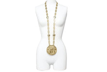 画像をギャラリービューアに読み込む, VERSACE ヴェルサーチ ヴィンテージ メデューサペンダントトップジャンボネックレス ゴールド 美品 中古 29190