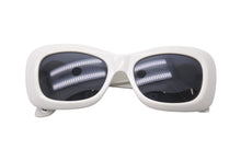 画像をギャラリービューアに読み込む, GIANNI VERSACE ジャンニ ヴェルサーチ ヴィンテージ サングラス 眼鏡 メデューサ ホワイト MOD.417 COL.850 良好 中古 34460