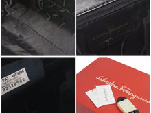 Load image into Gallery viewer, Salvatore Ferragamo フェラガモ ヴァラリボン ハンドバッグ ブラック イタリア製 BA214178 レディース 美品 中古 37930