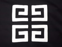 画像をギャラリービューアに読み込む, Givenchy ジバンシー 21AW 立体ロゴ刺繍 オーバーサイズ Tシャツ トップス BM71543Y6B サイズXL 美品 40977