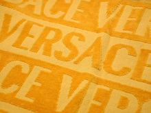画像をギャラリービューアに読み込む, 美品 VERSACE ヴェルサーチ BAROQUE バロック バスタオル ZTO101601-ZCOSP052 ブランケット イエロー 41139