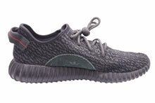 画像をギャラリービューアに読み込む, YEEZY イージー スニーカー YEEZY BOOST 350 pirates black 2015年製 AQ2659 10 1/2 ブラック 中古 42524