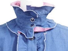 Load image into Gallery viewer, CHANEL シャネル ノースリーブ シャツ トップス ココマークボタン P30031V20257 コットン ブルー ピンク サイズ34 美品 中古 43397