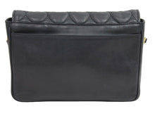 画像をギャラリービューアに読み込む, MOSCHINO モスキーノ ハートキルティングレザーチェーンショルダーバッグ ヴィンテージ レザー ブラック ゴールド 美品 中古 43893