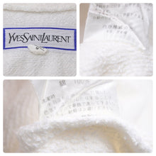 Load image into Gallery viewer, YVES SAINT LAURENT イヴ サンローラン バスローブ ガウン ルームウェア ロゴ刺繍 タオル地 ホワイト サイズM 美品 中古 44528