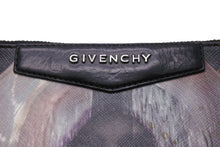 画像をギャラリービューアに読み込む, GIVENCHY ジバンシー マリアプリントクラッチ ミニポーチ バッグ TEO123 PVC ブラック シルバー金具 良品 中古 44744