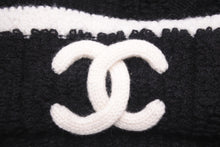 画像をギャラリービューアに読み込む, CHANEL シャネル ココマークロゴ ニット帽 帽子 キャップ ビーニー カシミア ブラック ホワイト 美品 中古 46588