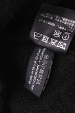 画像をギャラリービューアに読み込む, CHANEL シャネル ココマークロゴ ニット帽 帽子 キャップ ビーニー カシミア ブラック ホワイト 美品 中古 46588