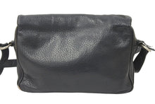 画像をギャラリービューアに読み込む, GIANNI VERSACE ジャンニヴェルサーチ ショルダーバッグ 肩掛けバッグ レザー ブラック シルバー金具 良品 中古 47774