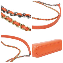 画像をギャラリービューアに読み込む, CHANEL シャネル ショルダーバッグ マトラッセショルダーバック オレンジ CCマークファスナ 28841186 中古 48408