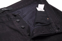 画像をギャラリービューアに読み込む, Givenchy ジバンシー デニムパンツ クロス 模様 ペイント チュニジア製 コットン レザー ブラック サイズ31 美品 中古 49585