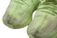 画像をギャラリービューアに読み込む, YEEZY BOOST 350 V2 GLOW IN THE DARK イージーブーストグロウスニーカー キッズ ライトグリーン 7 1/2K 良品 中古 51951
