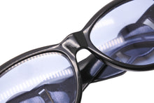 画像をギャラリービューアに読み込む, VERSACE ヴェルサーチ サングラス MOD 424 COL 852 BK メデューサ ブラック ゴールド金具 ブルーレンズ 中古 52097