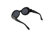 画像をギャラリービューアに読み込む, GIANNIVERSACE ジャンヌヴェルサーチ サングラス オーバル メデューサ ロゴ プラスチック メタル ブラック 美品 中古 52102