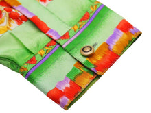 画像をギャラリービューアに読み込む, VERSACE ヴェルサーチ V2 by versace 長袖シャツ シルク シャツ 総柄 グリーン シルク サイズL 美品 中古 52662