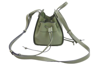 LOEWE ロエベ ショルダーバッグ ハンモック ドローストリングミニ 2WAYハンドバッグ グリーン シルバー金具 美品 中古 52885 正規品