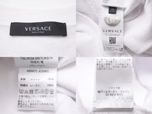 画像をギャラリービューアに読み込む, VERSACE ヴェルサーチ スウェット トレーナー メデューサロゴ A89567S A230902 サイズ36 ホワイト イエロー 美品 中古 54948