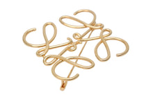 画像をギャラリービューアに読み込む, LOEWE ロエベ アナグラム ブローチ アクセサリー 111.25.020 ゴールド 美品 中古 56746