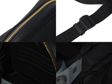 画像をギャラリービューアに読み込む, 極美品 VERSACE ヴェルサーチ ショルダーバッグ メデューサ ブラック カーフスキン 1002885 ゴールド金具 中古 58433