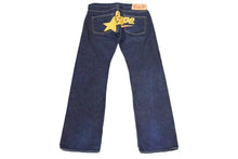 Load image into Gallery viewer, A BATHING APE アベイシングエイプ デニムパンツ BAPAバックロゴ サイズM インディゴ ネイビー 美品 中古 58740