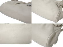 画像をギャラリービューアに読み込む, LOEWE ロエベ アナグラム レザー ワンショルダーバッグ アイボリー ロゴ ハンドバッグ カバン 鞄 良品 中古 59050