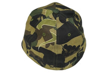 画像をギャラリービューアに読み込む, A BATHING APE アベイシングエイプ キャップ 1stカモ オリーブドラブ KAWS カウズ 2005 グリーン コットン M 美品 中古 59586