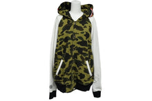 Load image into Gallery viewer, A BATHING APE アベイシングエイプ シャークフードジャケット グリーンカモフラージュ 001LJB201024X サイズL 美品 中古 60587