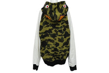 Load image into Gallery viewer, A BATHING APE アベイシングエイプ シャークフードジャケット グリーンカモフラージュ 001LJB201024X サイズL 美品 中古 60587