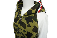 Load image into Gallery viewer, A BATHING APE アベイシングエイプ シャークフードジャケット グリーンカモフラージュ 001LJB201024X サイズL 美品 中古 60587