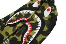 Load image into Gallery viewer, A BATHING APE アベイシングエイプ シャークフードジャケット グリーンカモフラージュ 001LJB201024X サイズL 美品 中古 60587